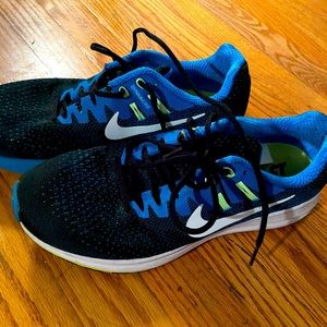 Nike sneakers size 9